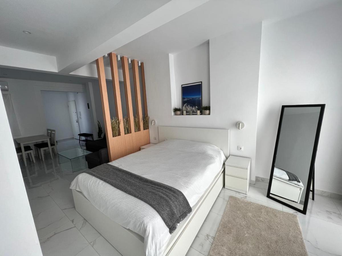 Modern 1-Bedroom Apartment In The City Center Thessaloníki Eksteriør bilde